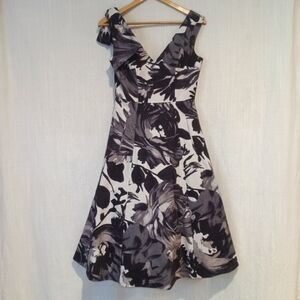 Tracy Reese Hope for Flowers Hermosa Midi Party Dress with Crinoline Size 2